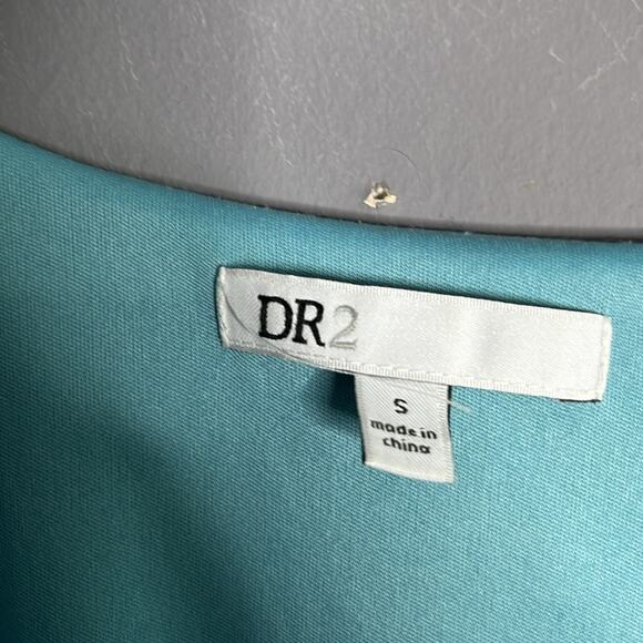 DR2 Blue and White Floral Print Wrap Dress With Ruffles Size Small - Picture 2 of 9